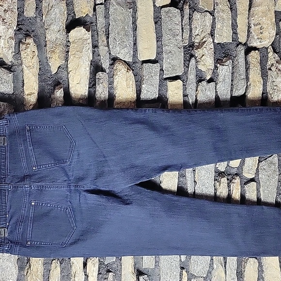 Chico's Fabulously Slimming Jeans - Picture 5 of 9